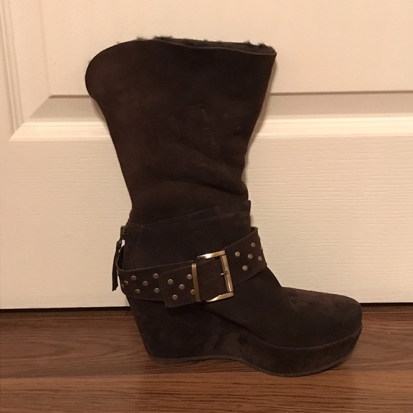 Brand new suede wedge boots - Picture 2 of 8